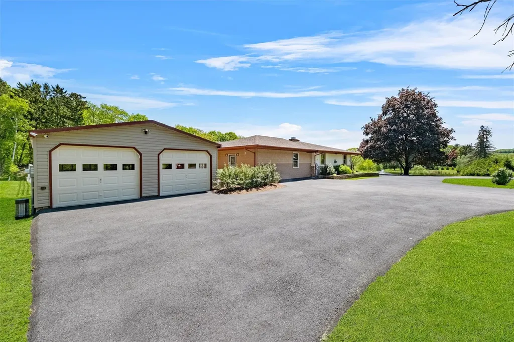 74 Hampton Road Marlboro NY 12542