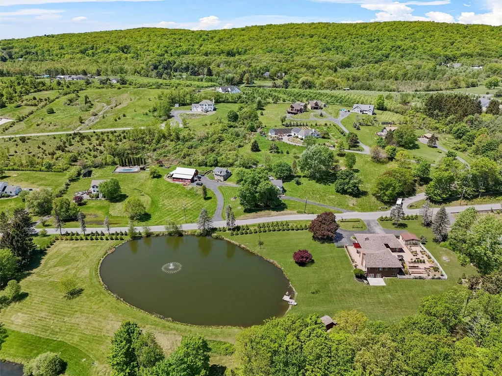 74 Hampton Road Marlboro NY 12542