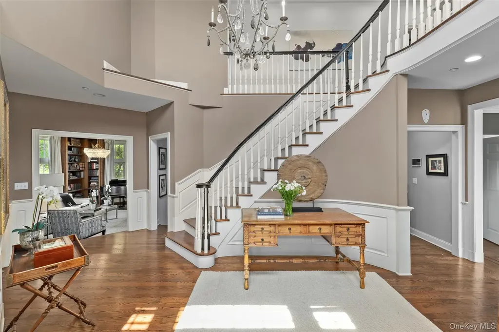 2 Cerf Lane Mount Kisco NY 10549