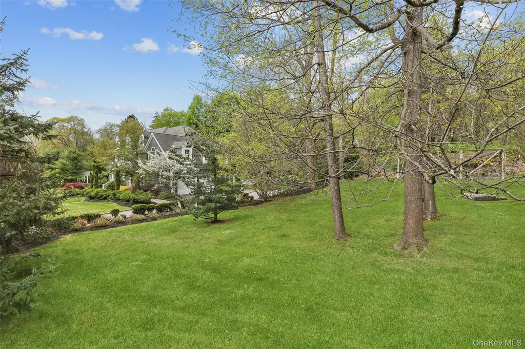2 Cerf Lane Mount Kisco NY 10549