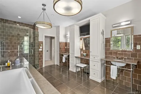 2 Cerf Lane Mount Kisco NY 10549