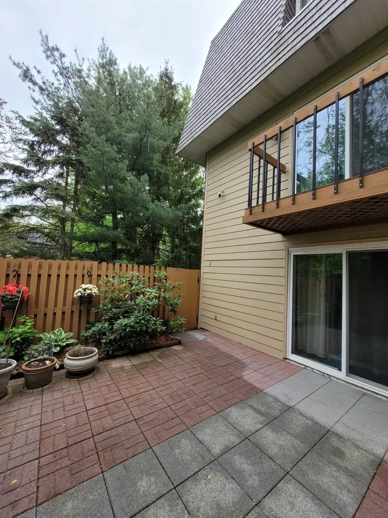 69 Laudaten Way Warwick NY 10990