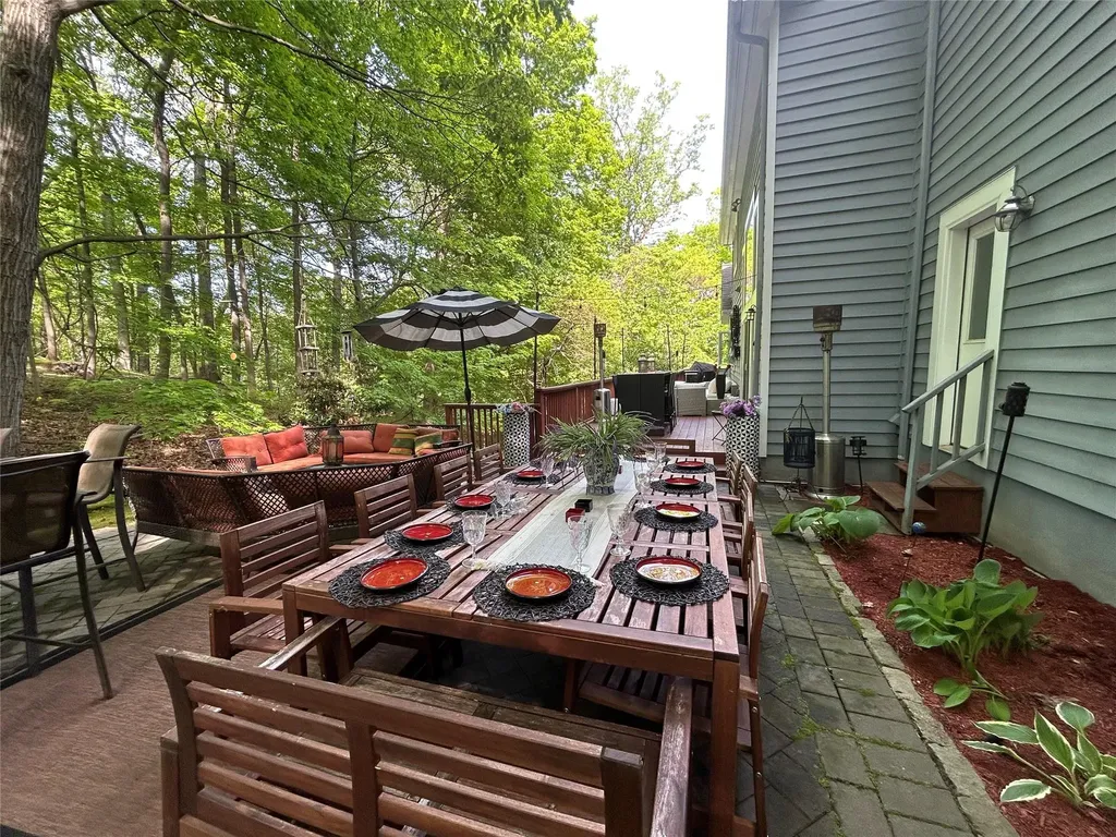12 Rockridge Road Ardsley NY 10502