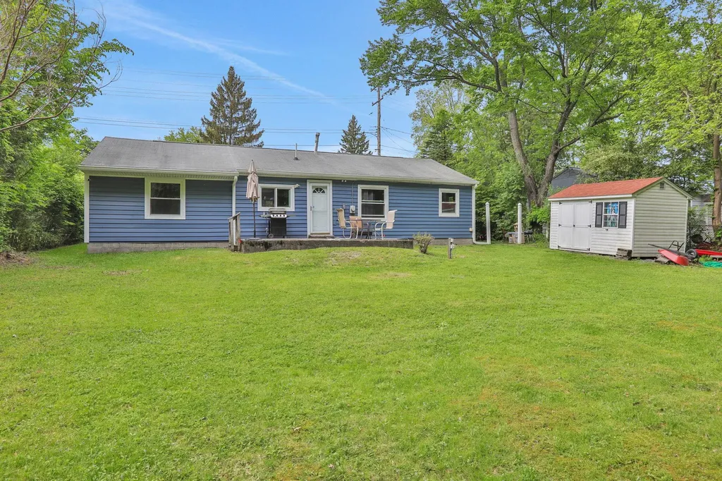 10 Van Wyck Drive Poughkeepsie NY 12601