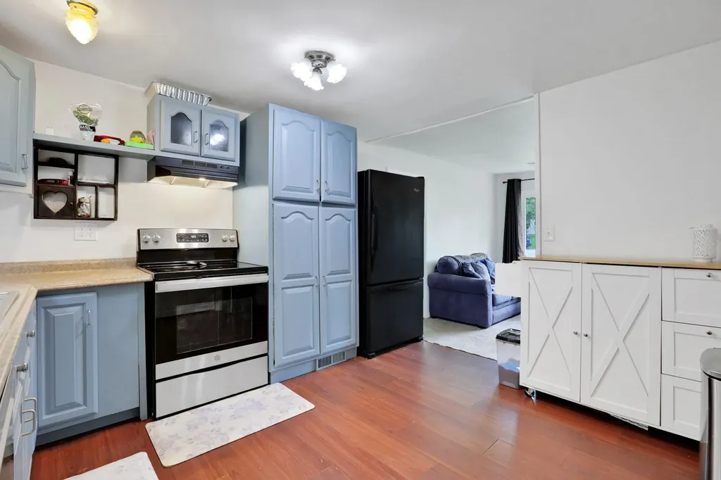 10 Van Wyck Drive Poughkeepsie NY 12601