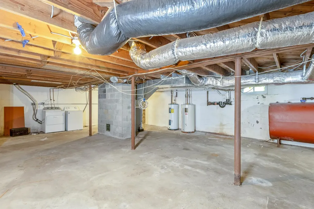 49 Hawkins Road Stony Brook NY 11790
