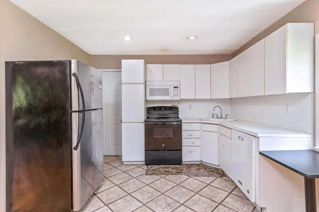 49 Hawkins Road Stony Brook NY 11790