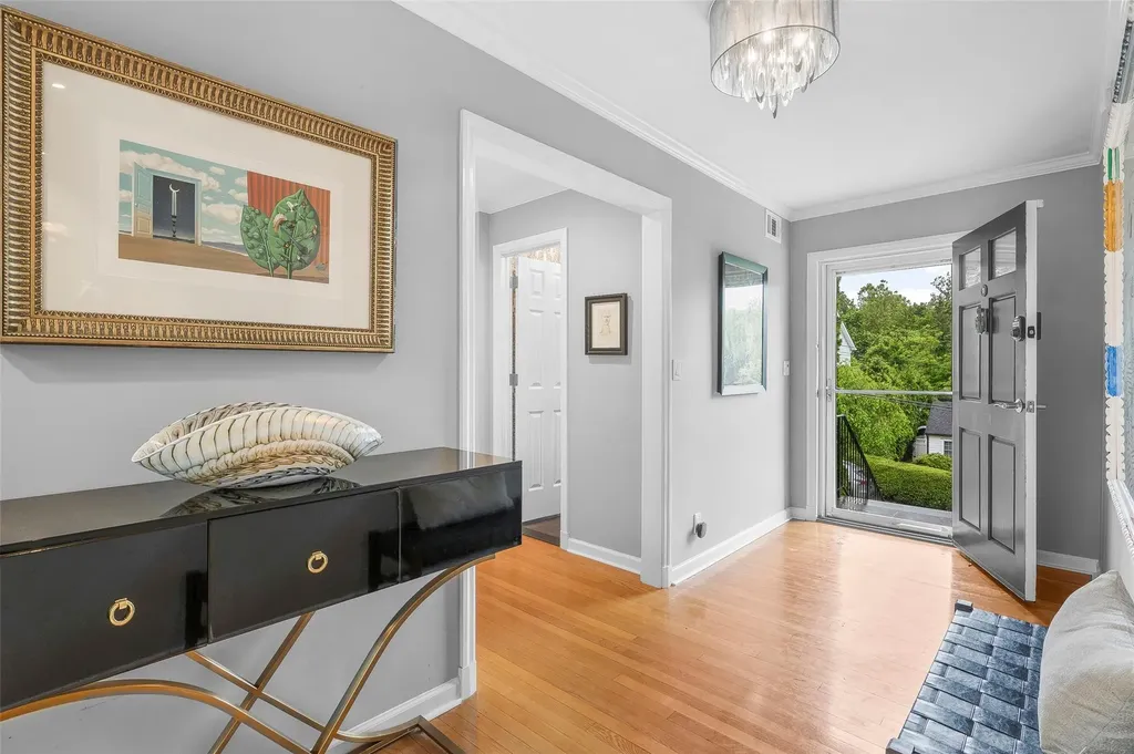 3 Briar Close Road Larchmont NY 10538