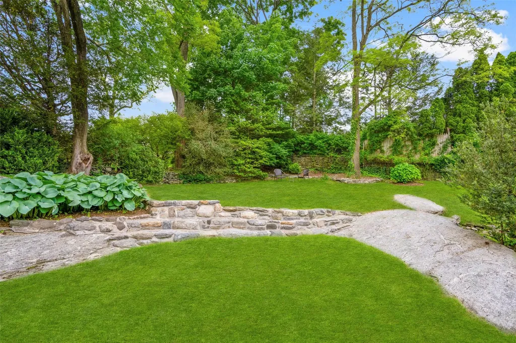 3 Briar Close Road Larchmont NY 10538