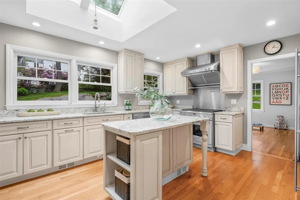 3 Briar Close Road Larchmont NY 10538