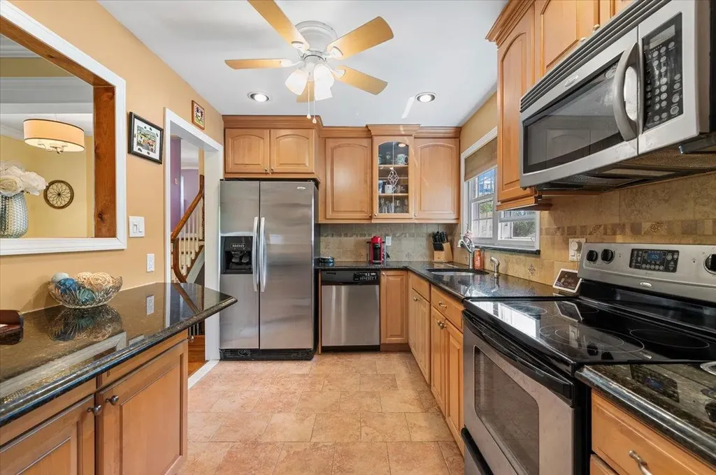 2 Manor Drive Bethpage NY 11714