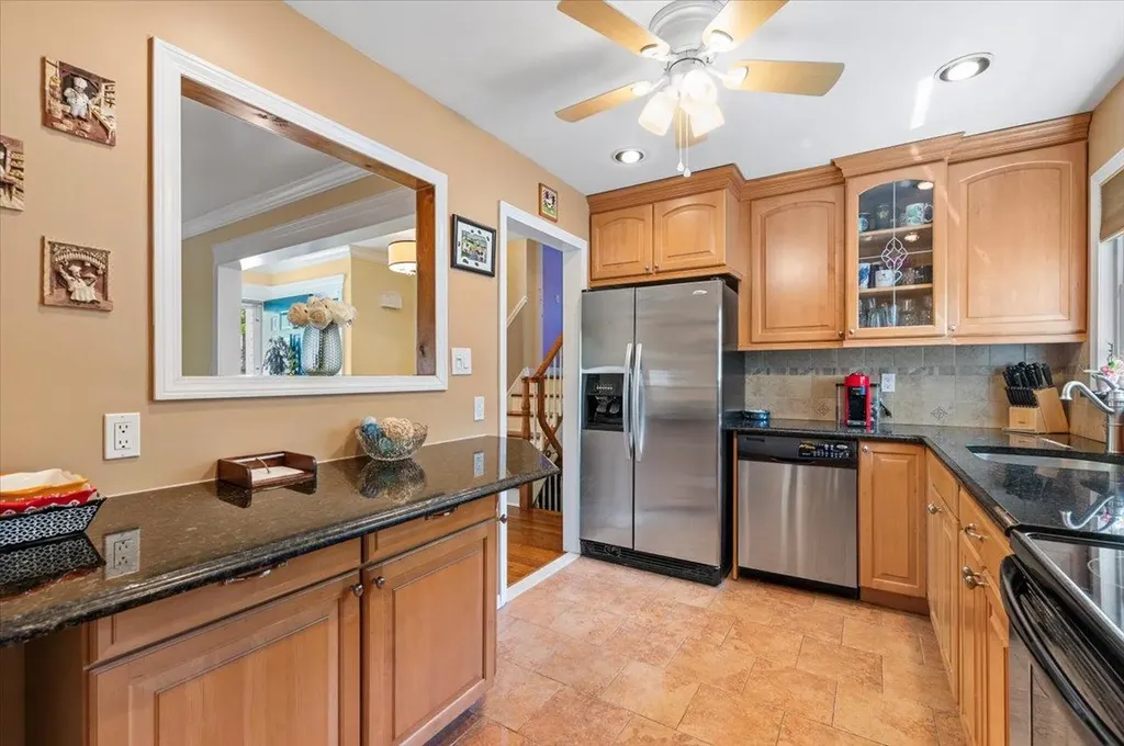 2 Manor Drive Bethpage NY 11714
