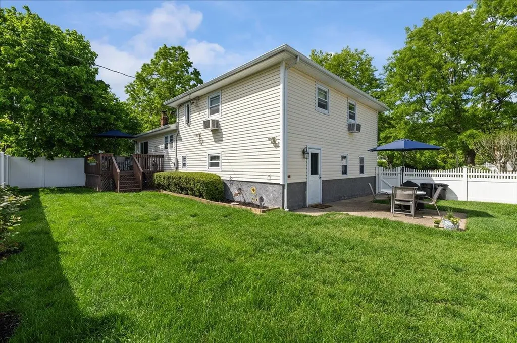 2 Manor Drive Bethpage NY 11714