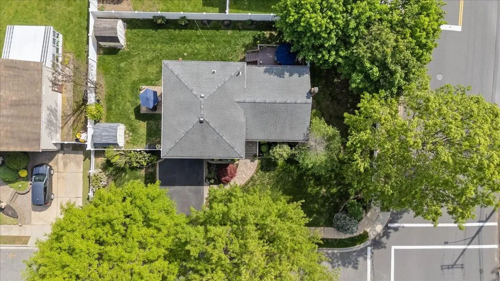 2 Manor Drive Bethpage NY 11714