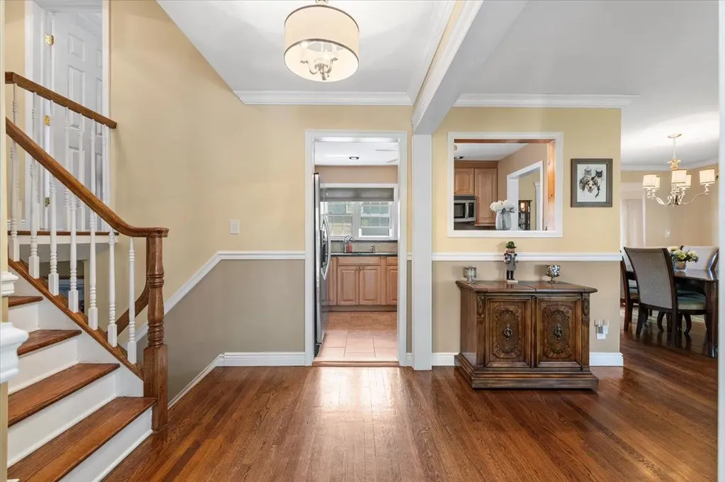 2 Manor Drive Bethpage NY 11714