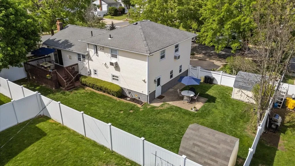 2 Manor Drive Bethpage NY 11714