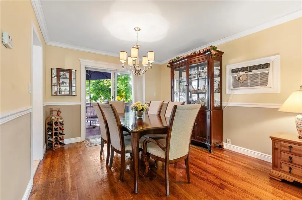 2 Manor Drive Bethpage NY 11714