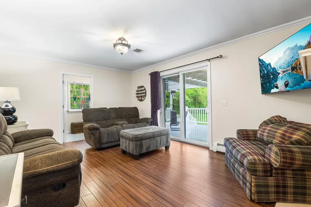 6 Sloan Court Wallkill NY 12589
