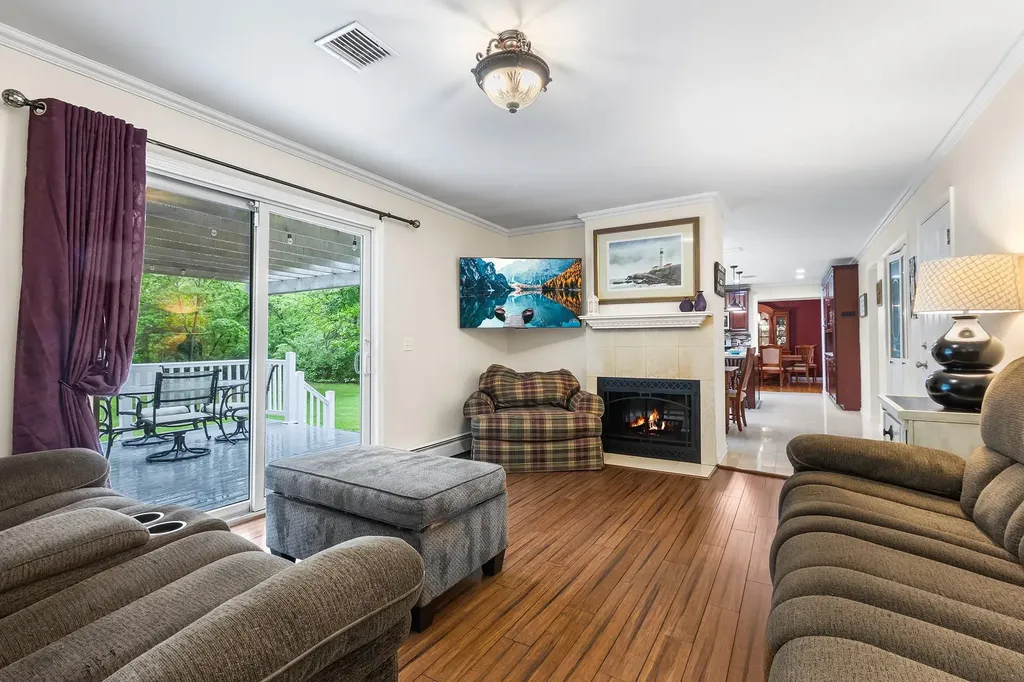 6 Sloan Court Wallkill NY 12589