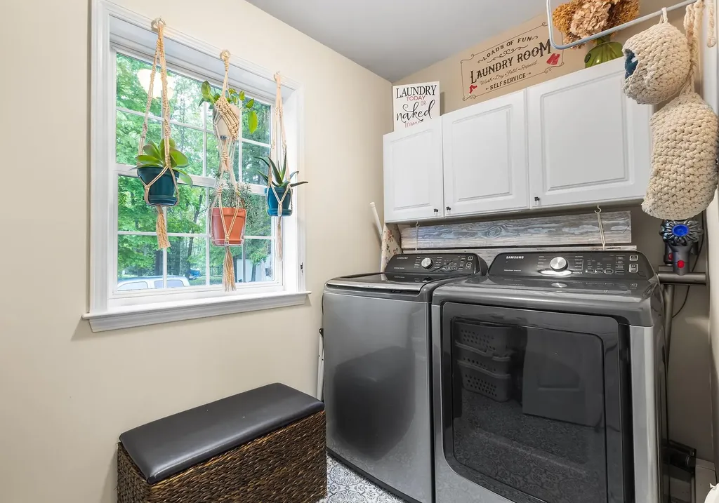 6 Sloan Court Wallkill NY 12589
