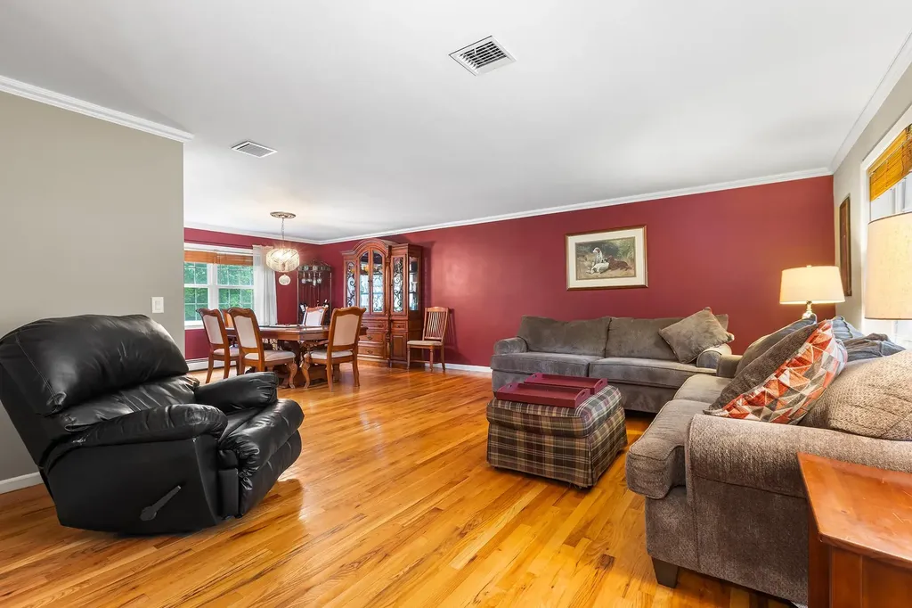 6 Sloan Court Wallkill NY 12589