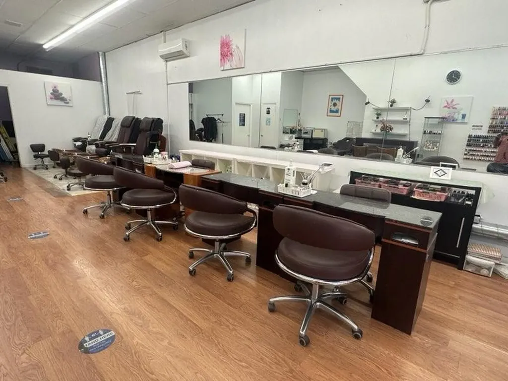 64-10 Myrtle Avenue Ridgewood NY 11385