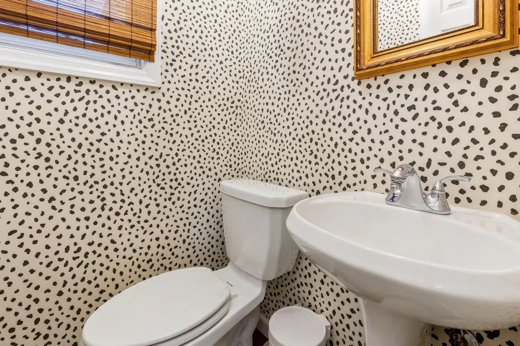 221 Schoenfeld Boulevard Patchogue NY 11772
