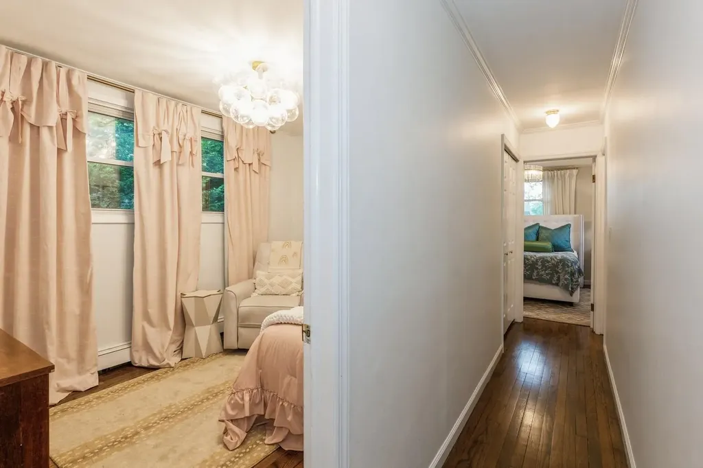 221 Schoenfeld Boulevard Patchogue NY 11772