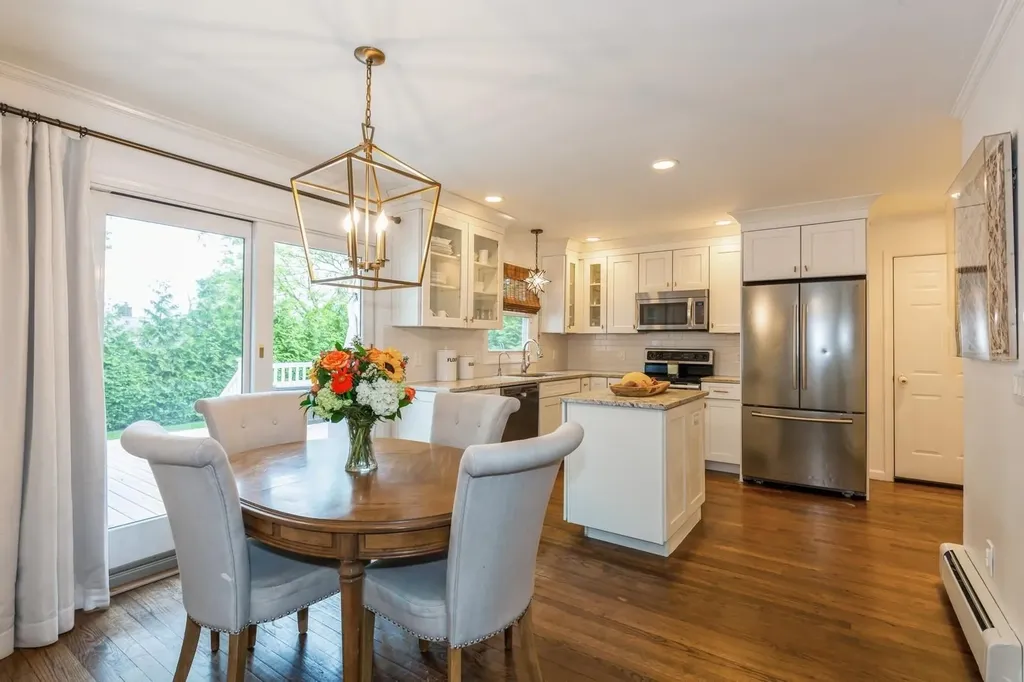 221 Schoenfeld Boulevard Patchogue NY 11772