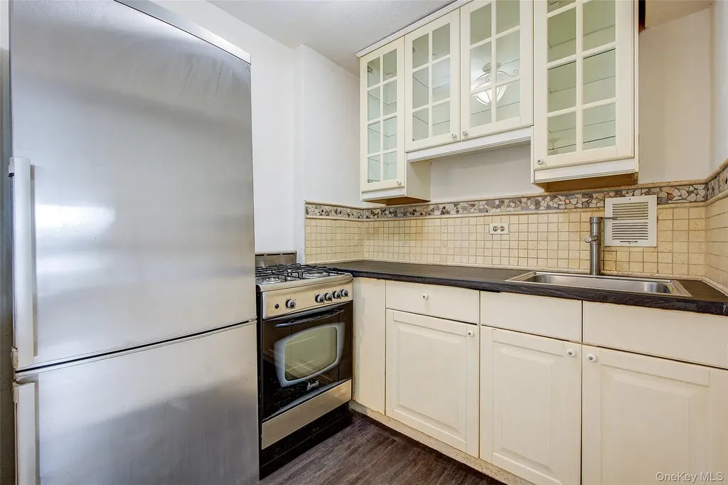 3901 Nostrand Avenue Brooklyn NY 11235
