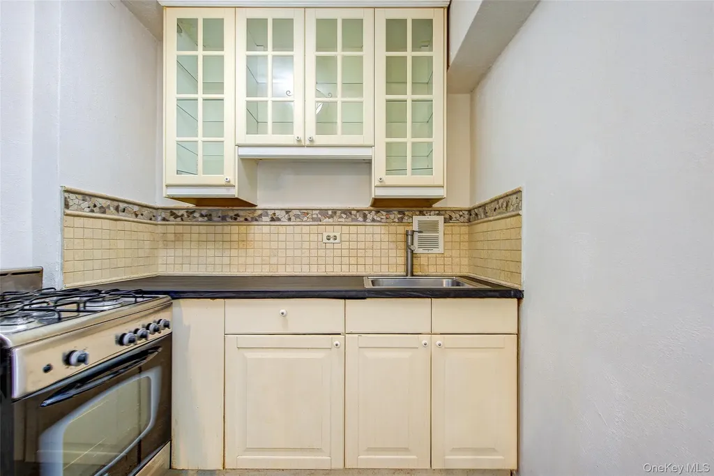 3901 Nostrand Avenue Brooklyn NY 11235