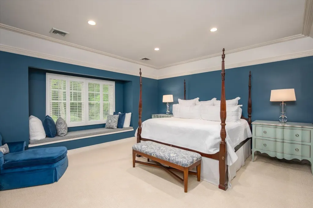 84 Saw Mill Road Cold Spring Harbor NY 11724