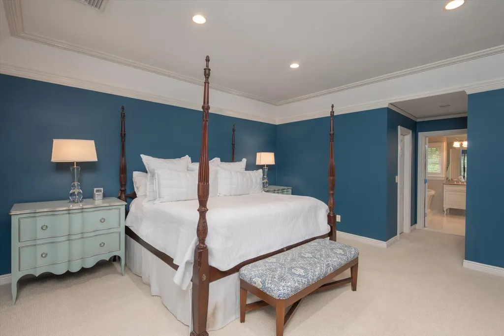 84 Saw Mill Road Cold Spring Harbor NY 11724