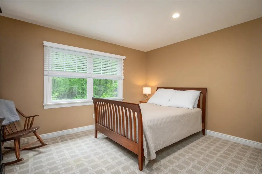 84 Saw Mill Road Cold Spring Harbor NY 11724