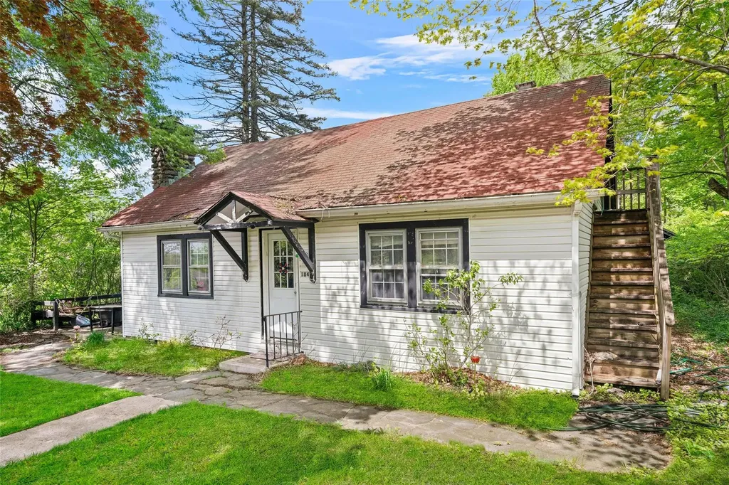 180-184 Pine Tree Road Monroe NY 10950