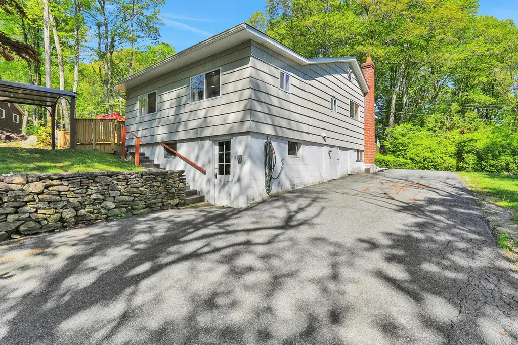 8 Copake Falls Road Carmel NY 10512