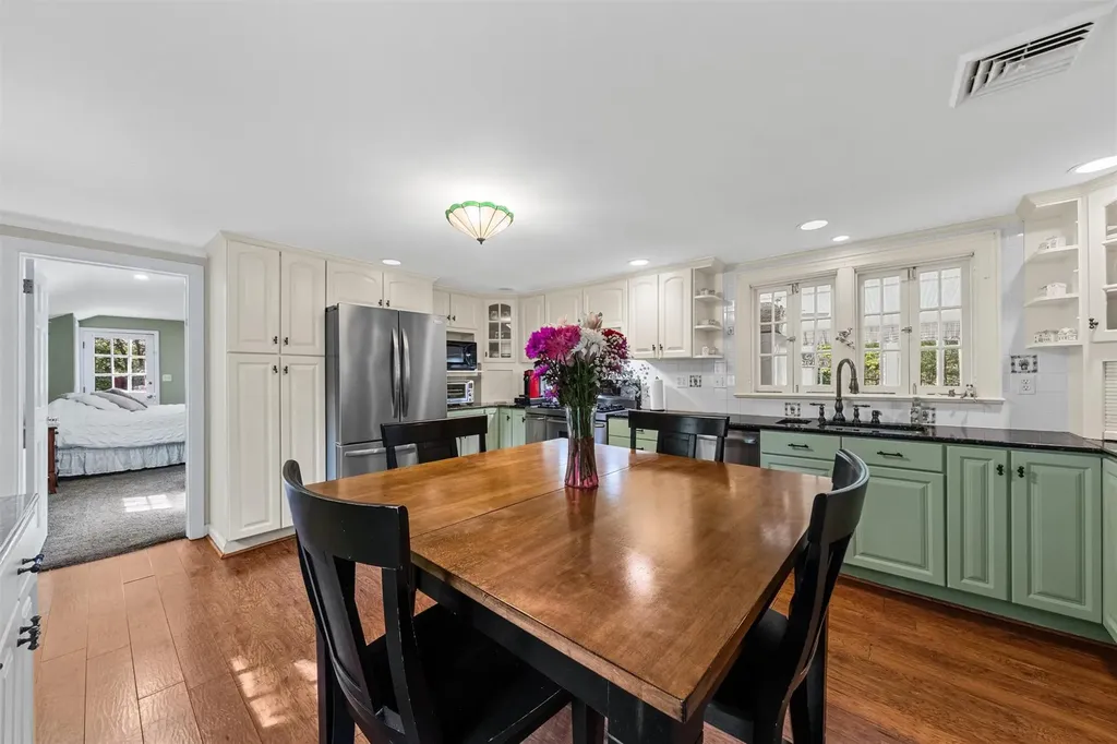 70 Willow Lane New Windsor NY 12553
