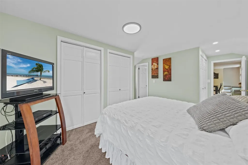 70 Willow Lane New Windsor NY 12553
