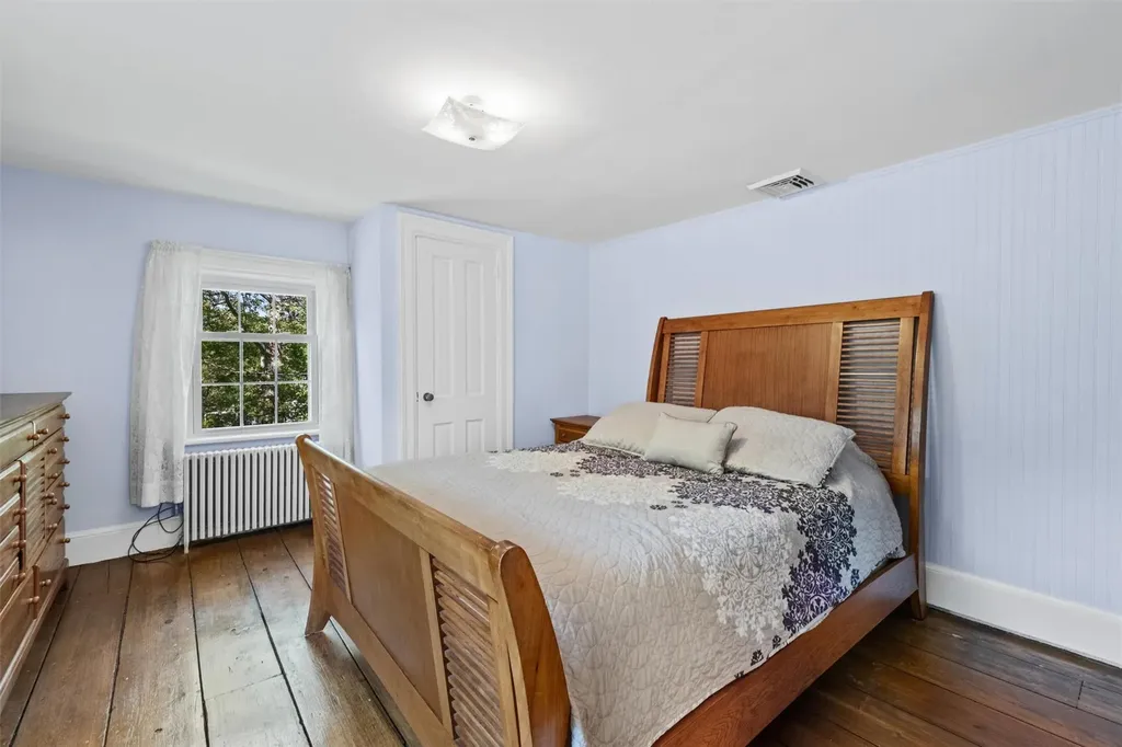 70 Willow Lane New Windsor NY 12553