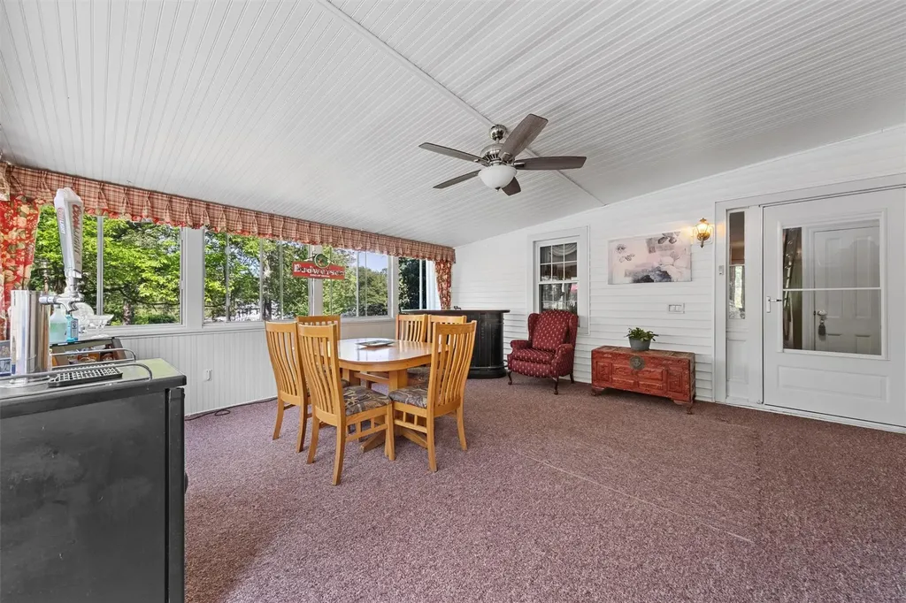 70 Willow Lane New Windsor NY 12553