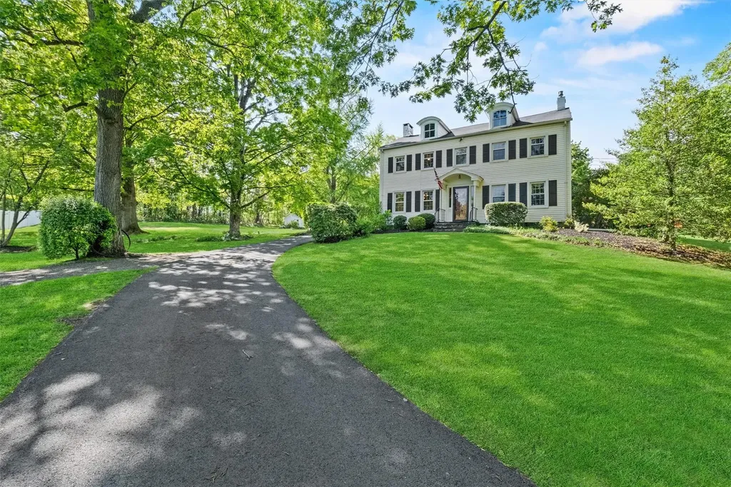 70 Willow Lane New Windsor NY 12553