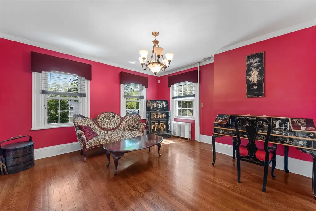 70 Willow Lane New Windsor NY 12553