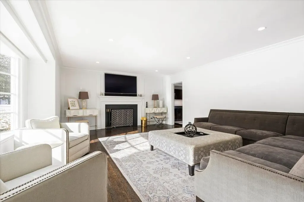 17 Puritan Road Rye NY 10580
