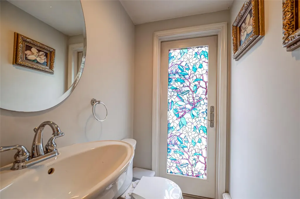 11 Dartmouth Drive Deer Park NY 11729