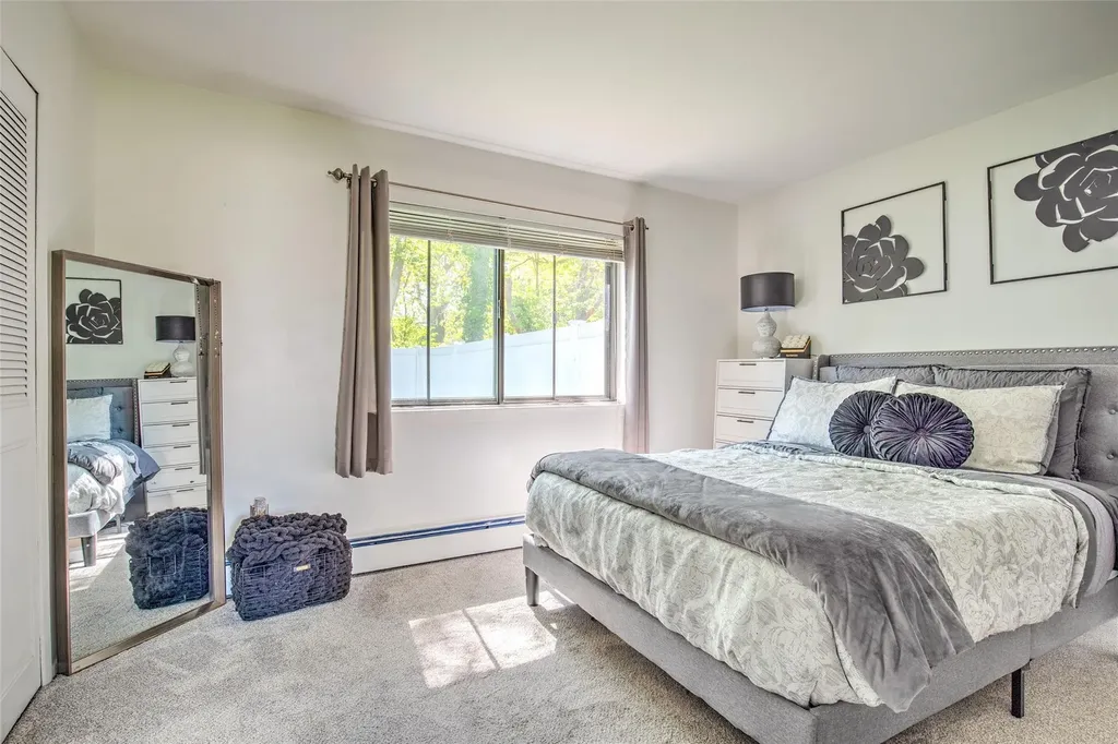 12 Folsom Lane Coram NY 11727