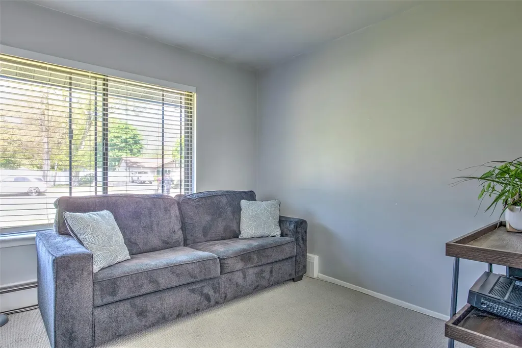 12 Folsom Lane Coram NY 11727