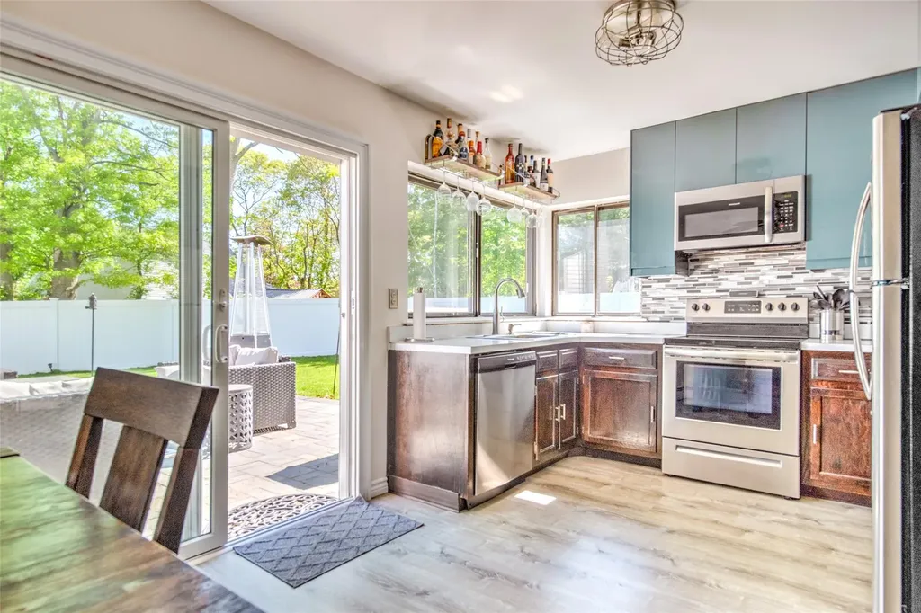 12 Folsom Lane Coram NY 11727