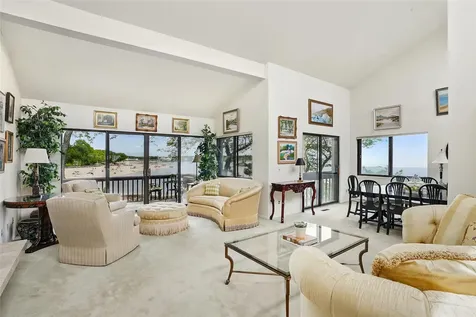 16 Waters Edge Rye NY 10580