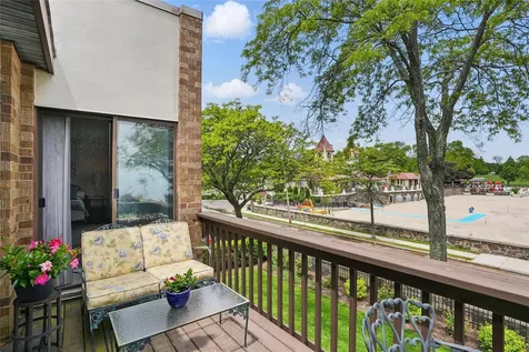16 Waters Edge Rye NY 10580