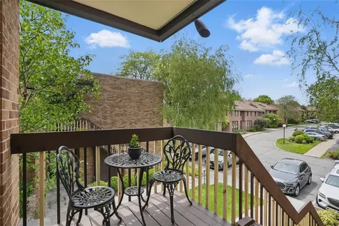 16 Waters Edge Rye NY 10580